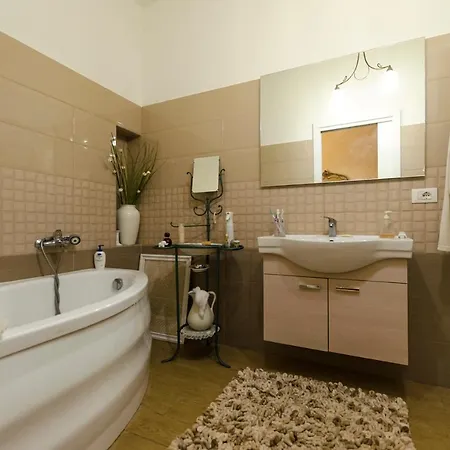 150m2 First Line, Private Entrance To The Sea, Terrasse, Garden ! Апартаменты